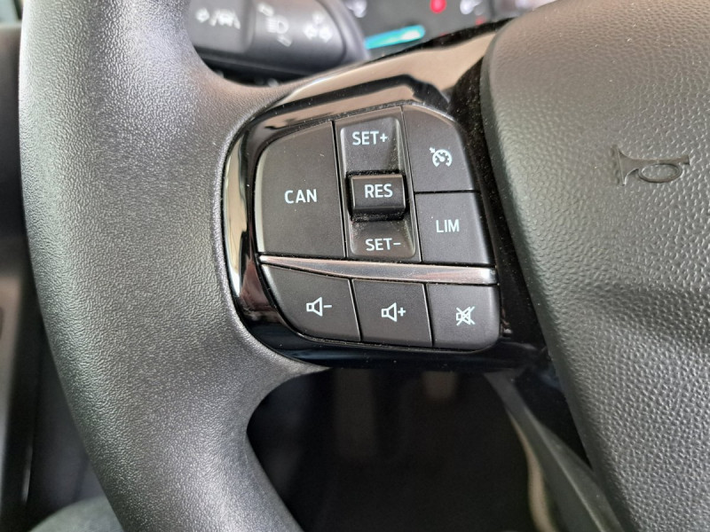 Photo 17 de l'offre de Ford Fiesta (7) 1.0 EcoBoost 95ch CONNECT BUSINESS à 9490€ chez Carlyss automobiles Vitré