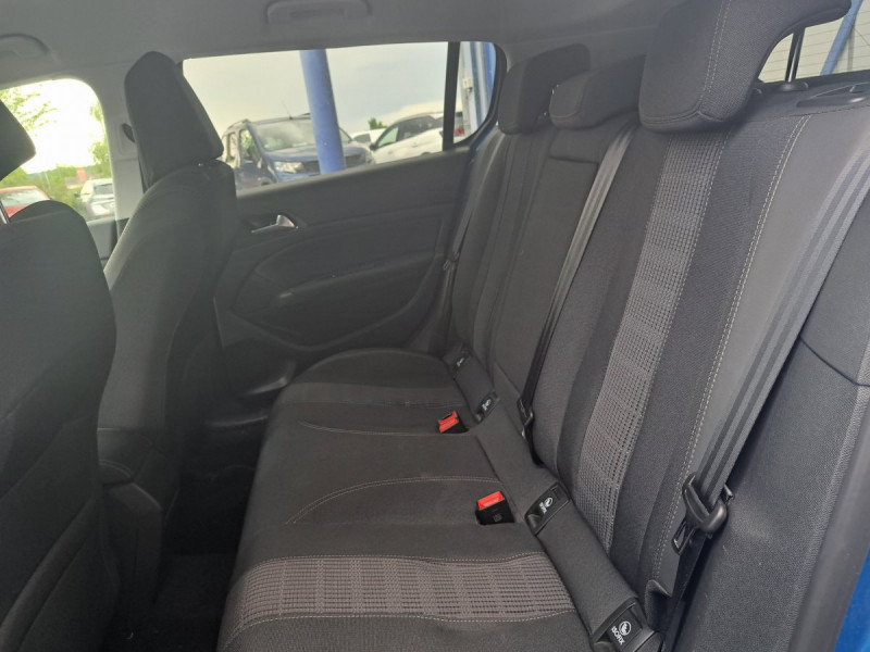 Photo 8 de l'offre de PEUGEOT 308 (2) BlueHDi 130 S&S ALLURE à 10990€ chez Carlyss automobiles Vitré