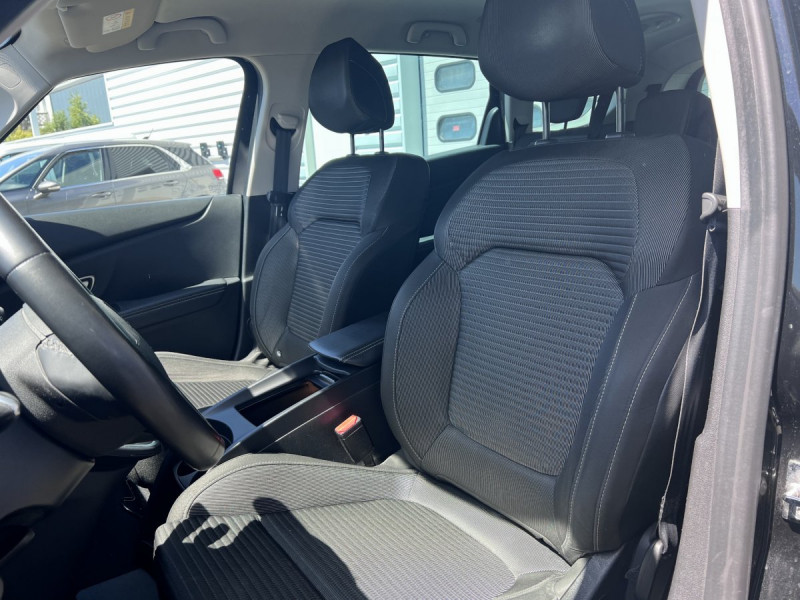 Photo 5 de l'offre de RENAULT Grand Scénic IV IV Business Blue dCi 120 à 14490€ chez Carlyss automobiles Vitré