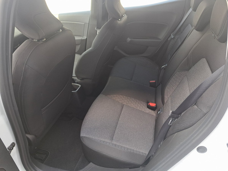 Photo 7 de l'offre de RENAULT Clio (5) Business TCe 90 -21 à 12990€ chez Carlyss automobiles Vitré