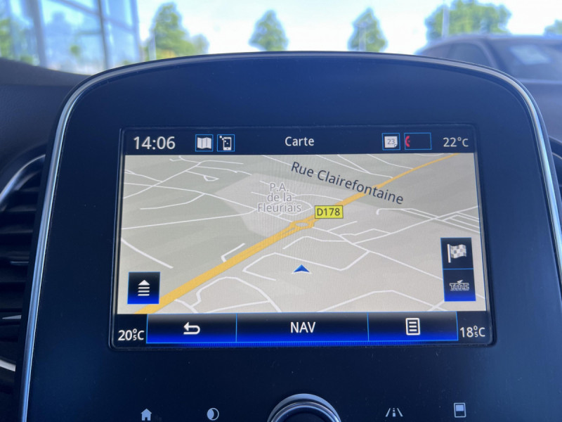 Photo 9 de l'offre de RENAULT Grand Scénic IV IV Business Blue dCi 120 à 14490€ chez Carlyss automobiles Vitré