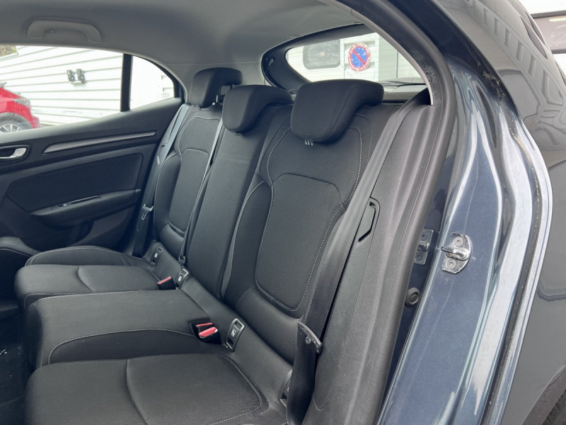 Photo 6 de l'offre de Renault Mégane Berline (4) Business TCe 115 FAP -21N à 15990€ chez Carlyss automobiles Vitré