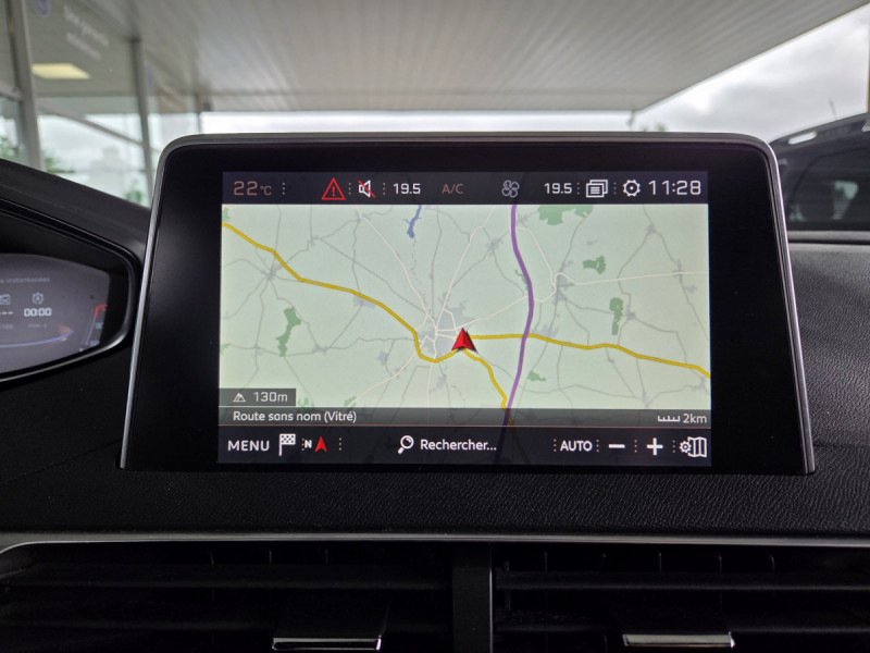 Photo 11 de l'offre de PEUGEOT 5008 (2) 1.6 BLUEHDI 120 S&S EAT6 GT LINE à 16990€ chez Carlyss automobiles Vitré