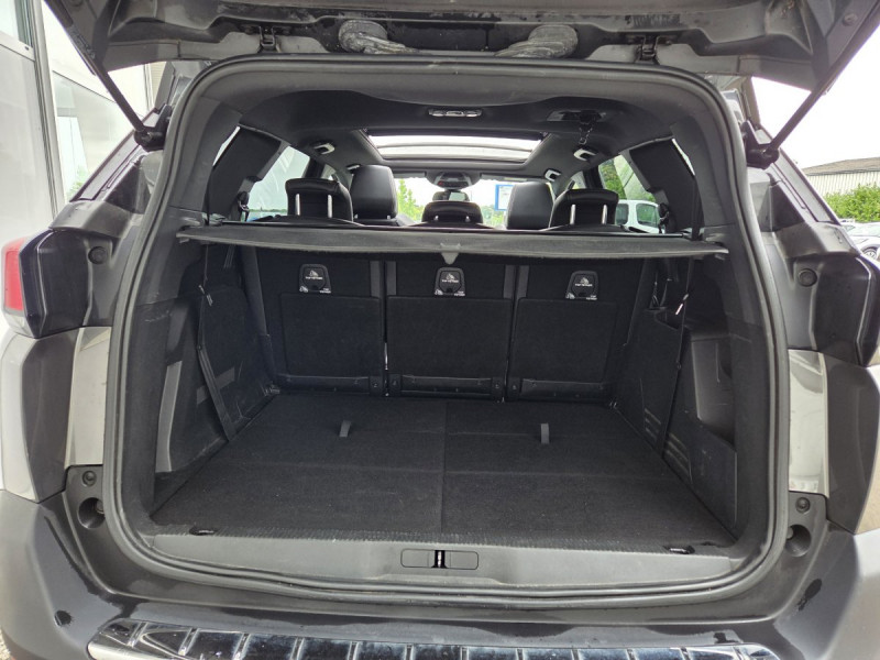 Photo 21 de l'offre de PEUGEOT 5008 (2) 1.6 BLUEHDI 120 S&S EAT6 GT LINE à 16990€ chez Carlyss automobiles Vitré