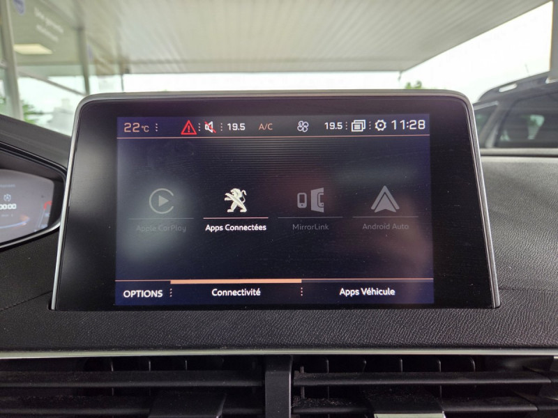 Photo 14 de l'offre de PEUGEOT 5008 (2) 1.6 BLUEHDI 120 S&S EAT6 GT LINE à 16990€ chez Carlyss automobiles Vitré