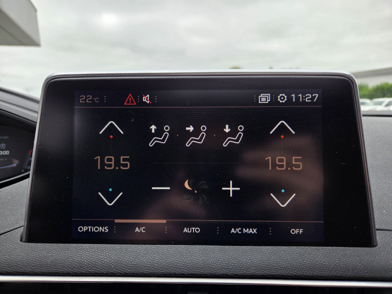 Photo 16 de l'offre de PEUGEOT 5008 (2) 1.6 BLUEHDI 120 S&S EAT6 GT LINE à 16990€ chez Carlyss automobiles Vitré