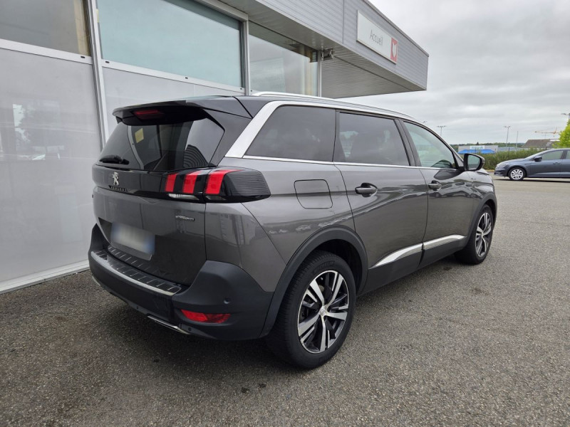Photo 4 de l'offre de PEUGEOT 5008 (2) 1.6 BLUEHDI 120 S&S EAT6 GT LINE à 16990€ chez Carlyss automobiles Vitré