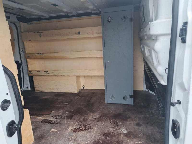 Photo 7 de l'offre de Renault Trafic (3) 14575 euros HT FG GCF L1H1 1000 dCi 120 E6 à 17490€ chez Carlyss automobiles Vitré