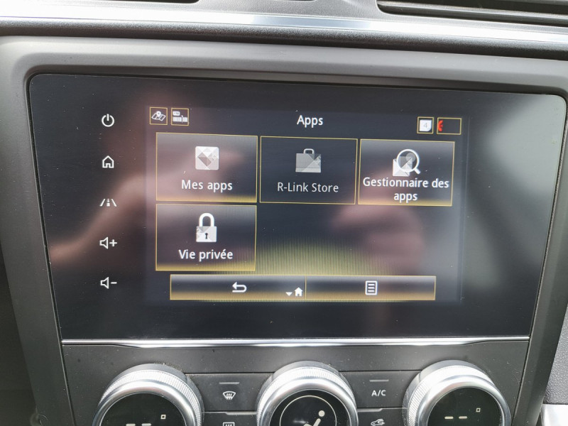 Photo 14 de l'offre de RENAULT Kadjar Intens Blue dCi 115 à 15990€ chez Carlyss automobiles Vitré