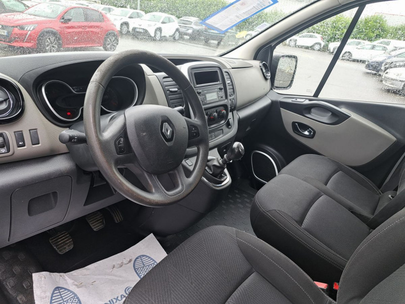 Photo 9 de l'offre de Renault Trafic (3) 14575 euros HT FG GCF L1H1 1000 dCi 120 E6 à 17490€ chez Carlyss automobiles Vitré