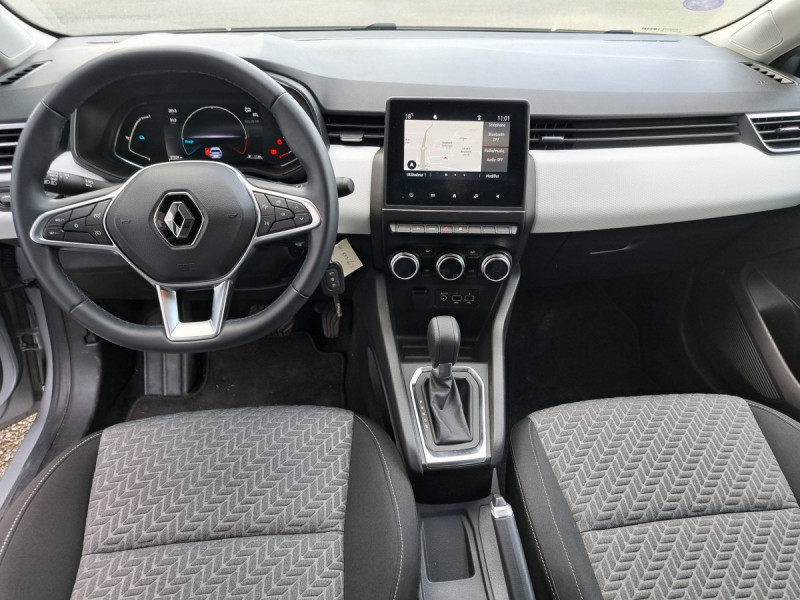 Photo 10 de l'offre de RENAULT Clio (5) Evolution E-Tech hybride 145 à 15990€ chez Carlyss automobiles Vitré