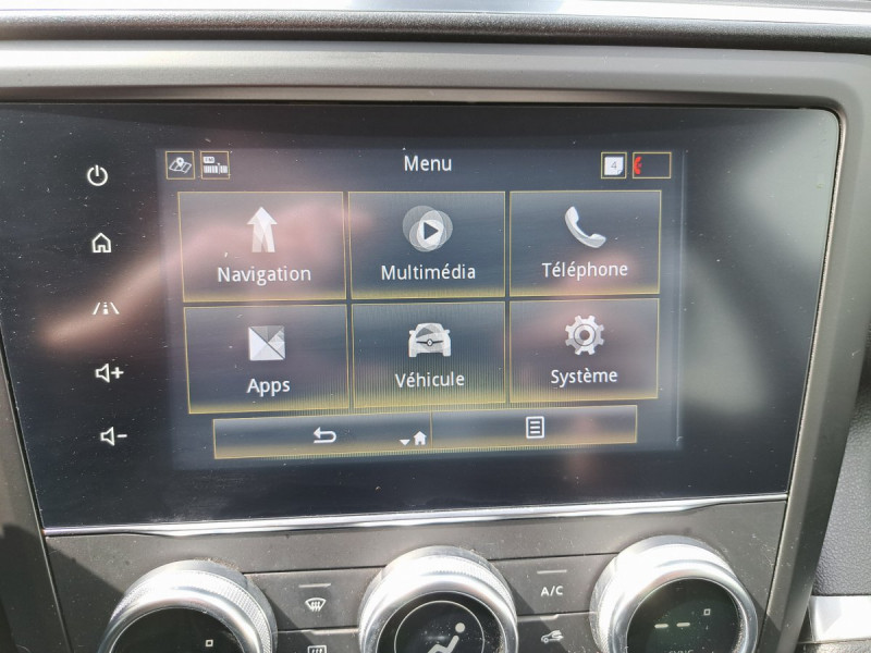 Photo 10 de l'offre de RENAULT Kadjar Intens Blue dCi 115 à 15990€ chez Carlyss automobiles Vitré