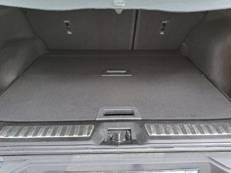 Photo 22 de l'offre de RENAULT Kadjar Intens Blue dCi 115 à 15990€ chez Carlyss automobiles Vitré