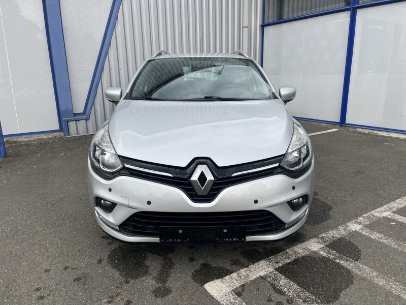 Photo 2 de l'offre de Renault Clio Estate (4) Business dCi 90 à 11990€ chez Carlyss automobiles Vitré