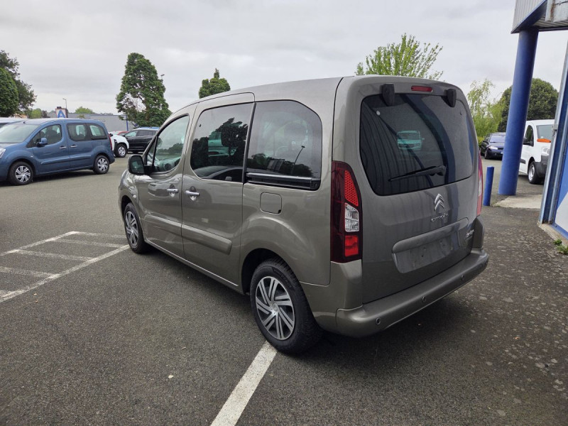 Photo 3 de l'offre de Citroën Berlingo Multispace (2) BlueHDi 100 S&S ETG6 Feel à 13990€ chez Carlyss automobiles Vitré