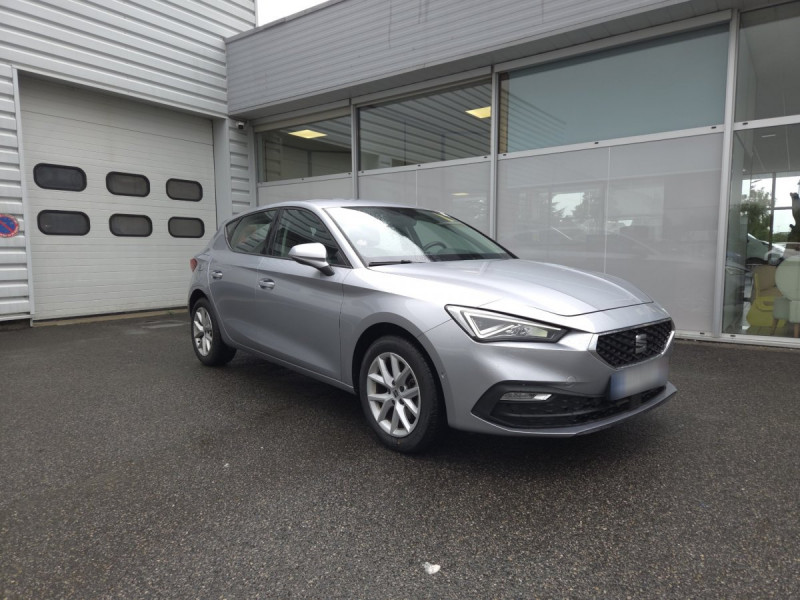 Seat Leon (4) 1.0 TSI 110 S&S Style Essence Gris clair Occasion à vendre