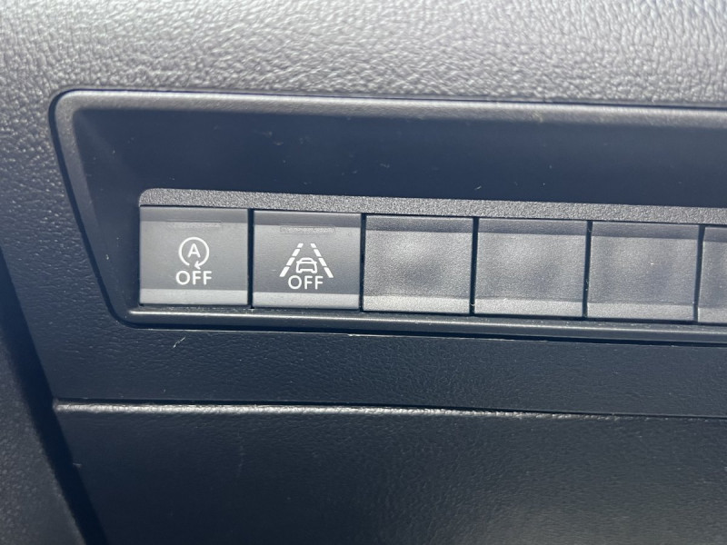 Photo 17 de l'offre de PEUGEOT Rifter BlueHDi 130 S&S Allure à 16990€ chez Carlyss automobiles Vitré