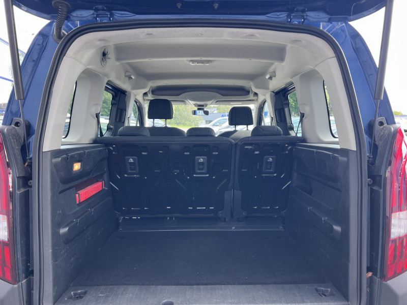 Photo 19 de l'offre de PEUGEOT Rifter BlueHDi 130 S&S Allure à 16990€ chez Carlyss automobiles Vitré