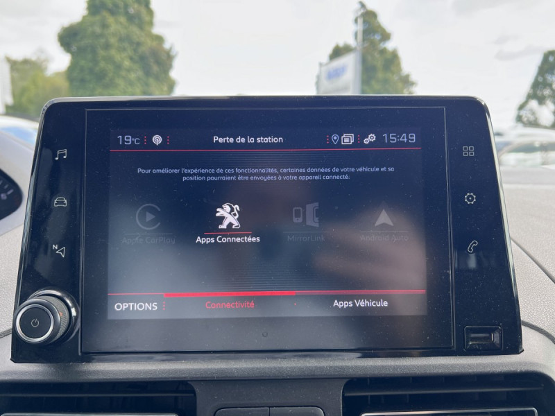 Photo 12 de l'offre de PEUGEOT Rifter BlueHDi 130 S&S Allure à 16990€ chez Carlyss automobiles Vitré