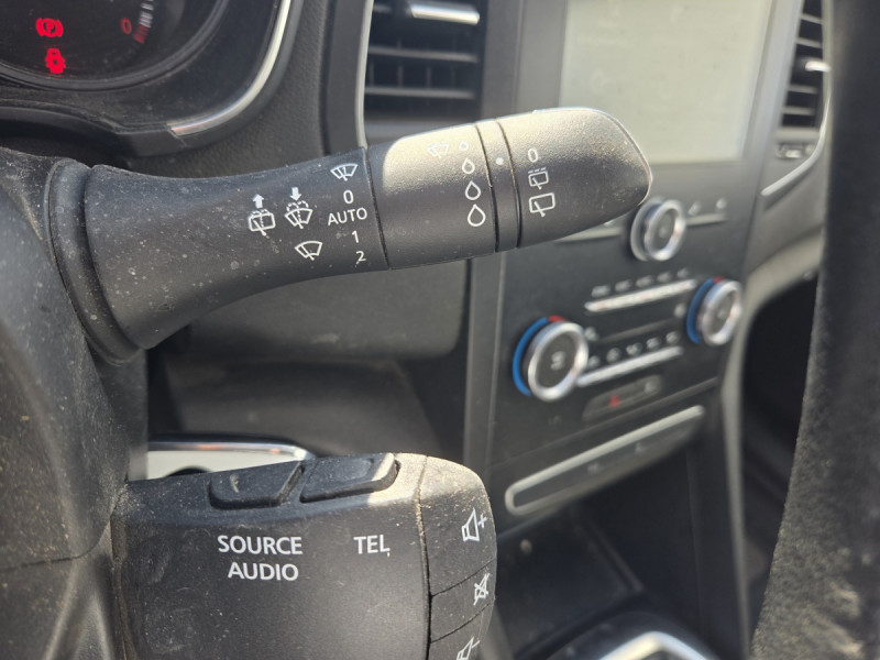 Photo 16 de l'offre de Renault Mégane Société (4) Air Nav 2P Energy dCi 90 à 7490€ chez Carlyss automobiles Vitré