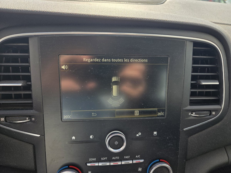 Photo 11 de l'offre de Renault Mégane Société (4) Air Nav 2P Energy dCi 90 à 7490€ chez Carlyss automobiles Vitré