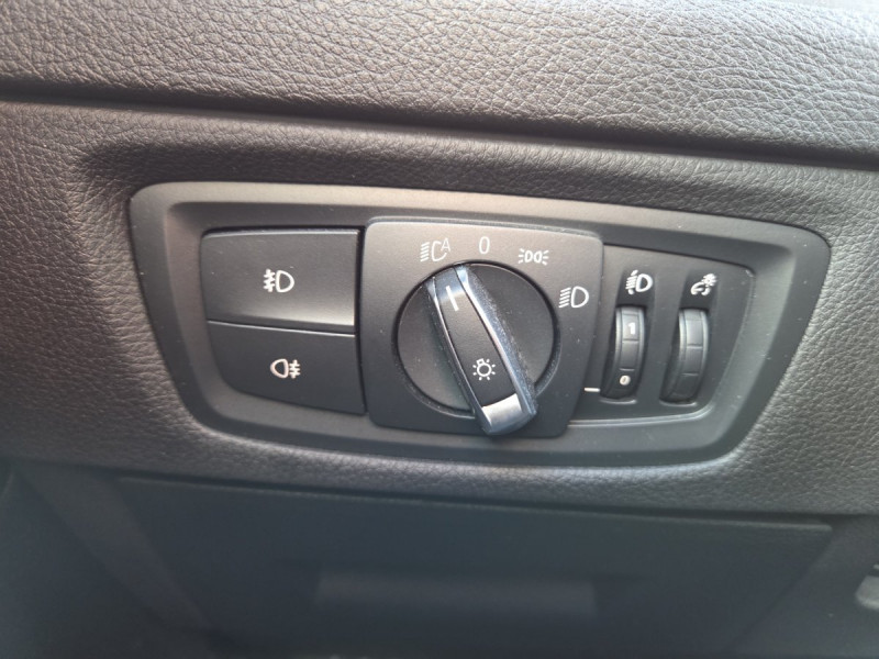 Photo 19 de l'offre de BMW Série 1 (2) 116d Auto SPORT à 17990€ chez Carlyss automobiles Vitré