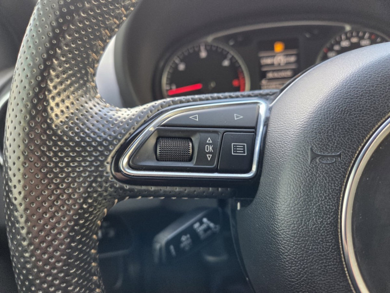 Photo 16 de l'offre de AUDI A1 Sportback 1.6 TDI 105 S LINE à 14990€ chez Carlyss automobiles Vitré