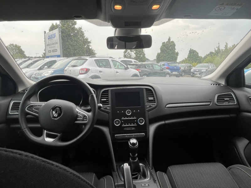 Photo 7 de l'offre de Renault Mégane Estate (4) Zen Energy dCi 130 à 13790€ chez Carlyss automobiles Vitré