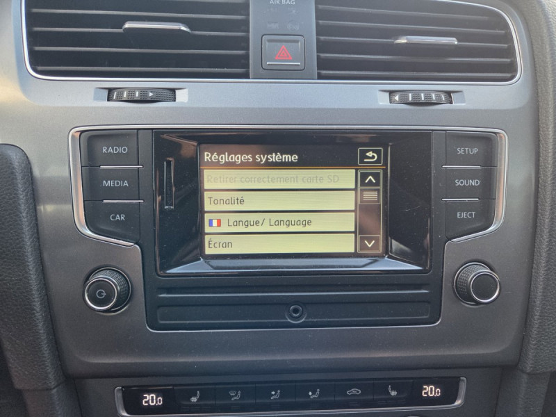 Photo 13 de l'offre de VOLKSWAGEN Golf (7) 1.6 TDI 105 BVM5 Trendline à 11990€ chez Carlyss automobiles Vitré