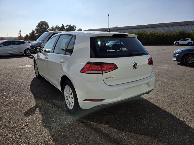 Photo 3 de l'offre de VOLKSWAGEN Golf (7) 1.6 TDI 115 BVM5 Trendline à 15790€ chez Carlyss automobiles Vitré