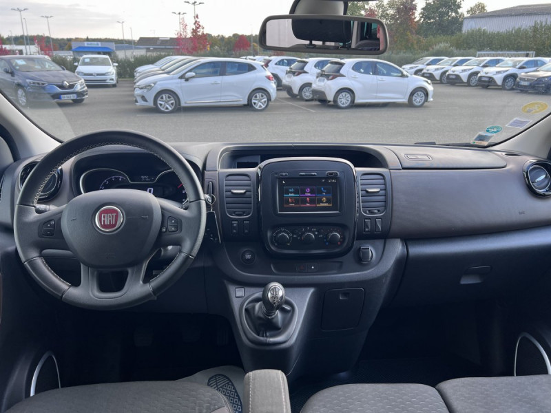 Photo 8 de l'offre de Fiat Talento (2) Combi 1.2 LH1 - 1.6 Multijet 120 €6C à 24490€ chez Carlyss automobiles Vitré