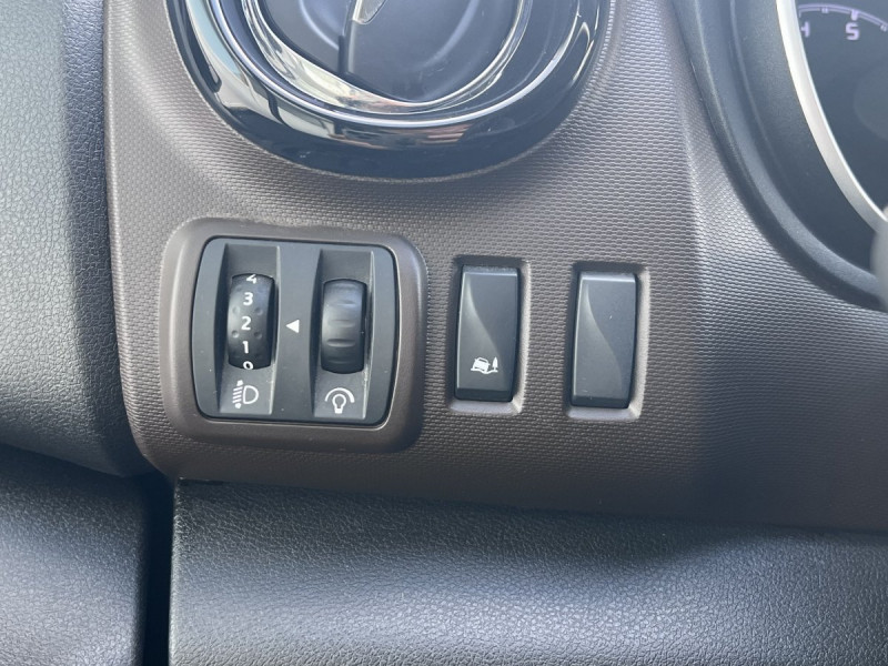 Photo 17 de l'offre de Fiat Talento (2) Combi 1.2 LH1 - 1.6 Multijet 120 €6C à 24490€ chez Carlyss automobiles Vitré