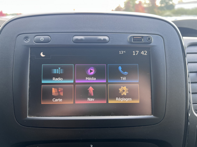 Photo 10 de l'offre de Fiat Talento (2) Combi 1.2 LH1 - 1.6 Multijet 120 €6C à 24490€ chez Carlyss automobiles Vitré