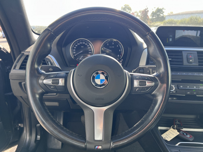 Photo 7 de l'offre de BMW Série 1 (2) 116d Auto SPORT à 17990€ chez Carlyss automobiles Vitré