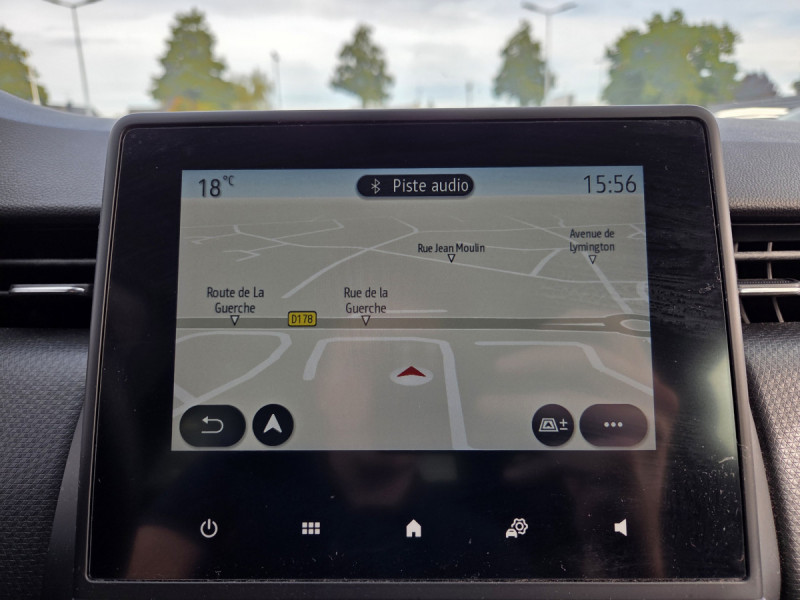 Photo 8 de l'offre de RENAULT Clio (5) Business TCe 90 -21N à 11690€ chez Carlyss automobiles Vitré