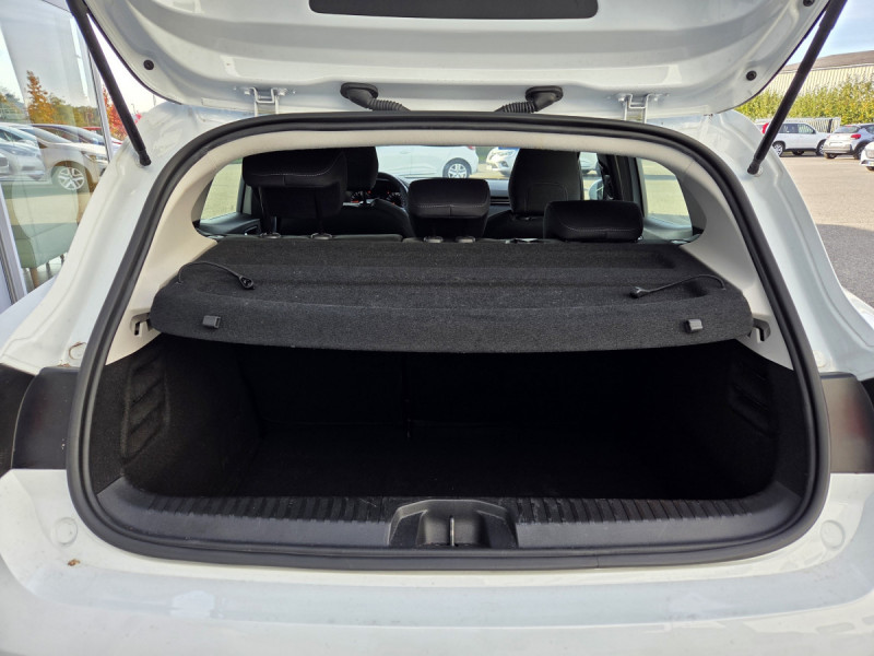 Photo 18 de l'offre de RENAULT Clio (5) Business SCe 65 -21 à 10490€ chez Carlyss automobiles Vitré