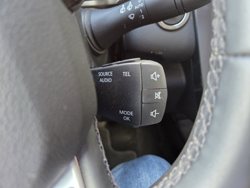 Photo 20 de l'offre de RENAULT Kadjar Business TCe 140 FAP - 21 à 16490€ chez Carlyss automobiles Vitré