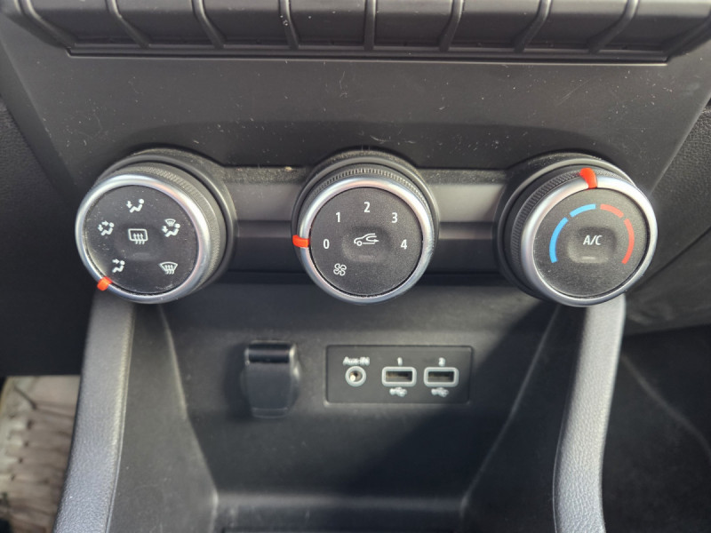 Photo 15 de l'offre de RENAULT Clio (5) Business SCe 65 -21 à 10490€ chez Carlyss automobiles Vitré