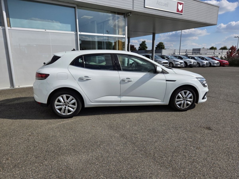 Photo 2 de l'offre de Renault Mégane Berline (4) Business Blue dCi 115 EDC -21N à 13990€ chez Carlyss automobiles Vitré