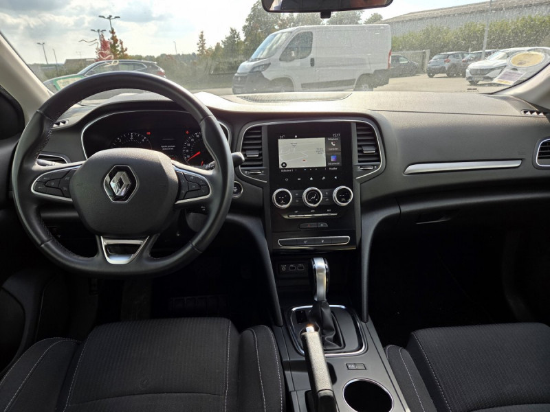 Photo 8 de l'offre de Renault Mégane Berline (4) Business Blue dCi 115 EDC -21N à 13990€ chez Carlyss automobiles Vitré