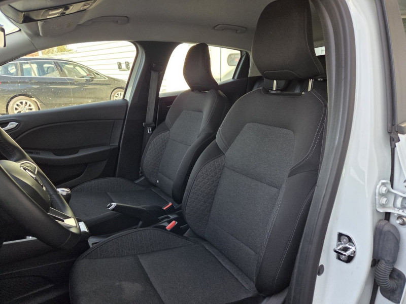 Photo 5 de l'offre de RENAULT Clio (5) Business SCe 65 -21 à 10490€ chez Carlyss automobiles Vitré