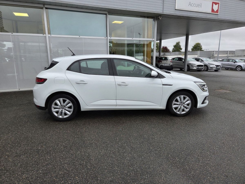 Photo 3 de l'offre de Renault Mégane Berline (4) Business TCe 115 FAP -21N à 13490€ chez Carlyss automobiles Vitré