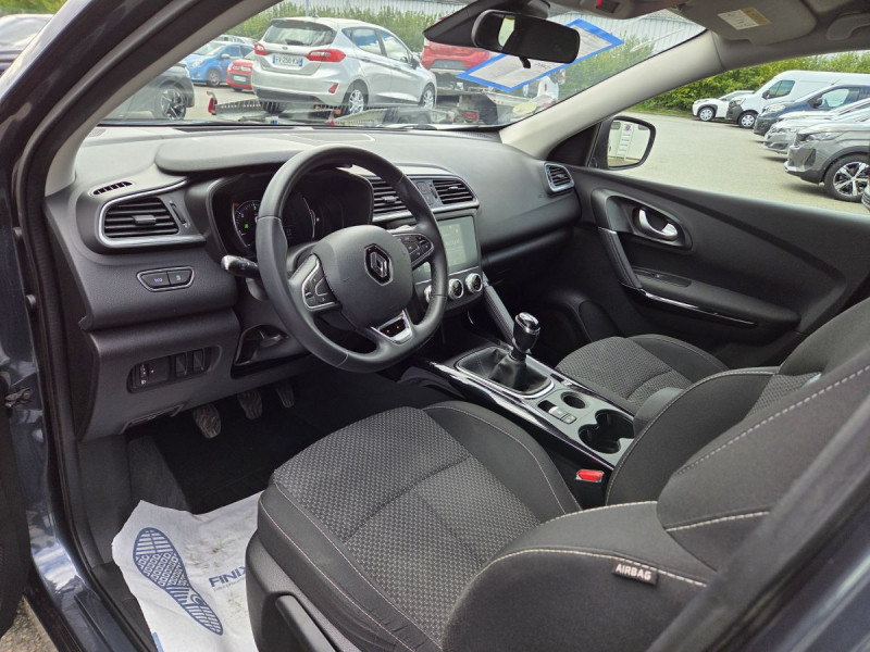 Photo 7 de l'offre de RENAULT Kadjar Business Blue dCi 115 à 13490€ chez Carlyss automobiles Vitré
