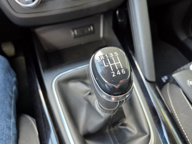 Photo 15 de l'offre de RENAULT Kadjar Business TCe 140 FAP - 21 à 16490€ chez Carlyss automobiles Vitré