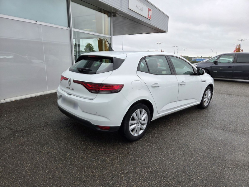 Photo 2 de l'offre de Renault Mégane Berline (4) Business TCe 115 FAP -21N à 13490€ chez Carlyss automobiles Vitré