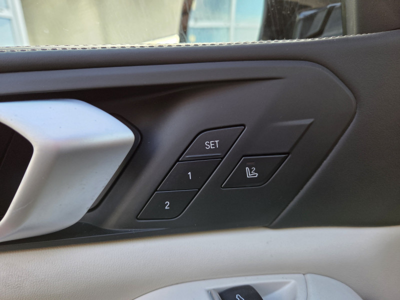 Photo 31 de l'offre de Bmw X5 (4) xDrive30d 265ch M Sport BVA8 à 39990€ chez Carlyss automobiles Vitré