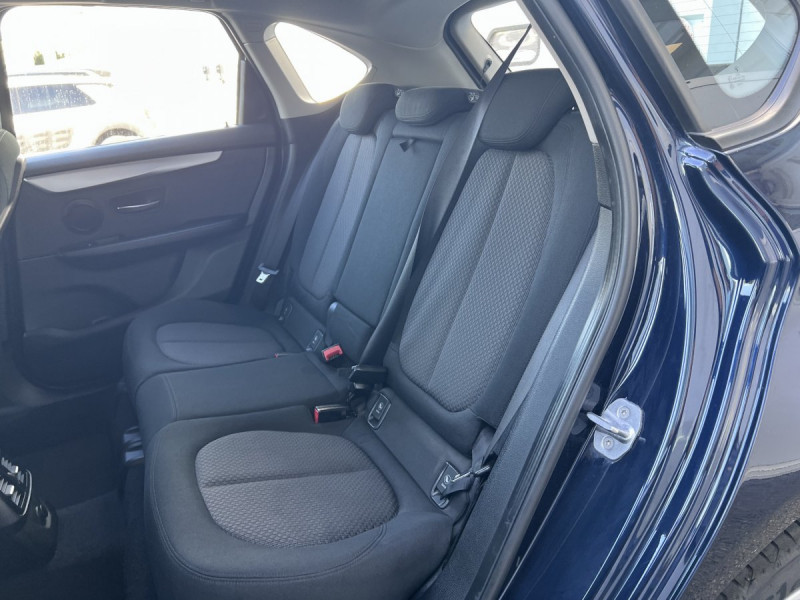 Photo 8 de l'offre de BMW Série 2 Active Tourer 218d Business BVA8 à 17990€ chez Carlyss automobiles Vitré