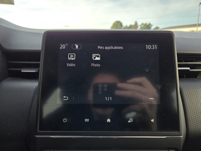 Photo 10 de l'offre de RENAULT Clio (5) Business SCe 65 -21 à 10490€ chez Carlyss automobiles Vitré