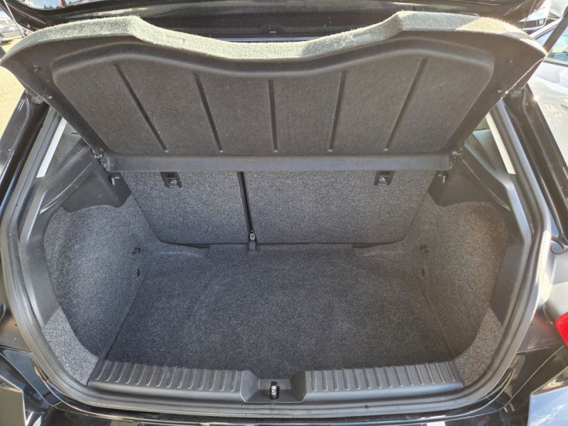 Photo 25 de l'offre de Seat Ibiza (5) 1.0 TSI 95 Style Business à 14490€ chez Carlyss automobiles Vitré