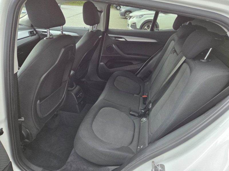 Photo 8 de l'offre de BMW X2 sDrive18d Lounge BVA8 à 22990€ chez Carlyss automobiles Vitré